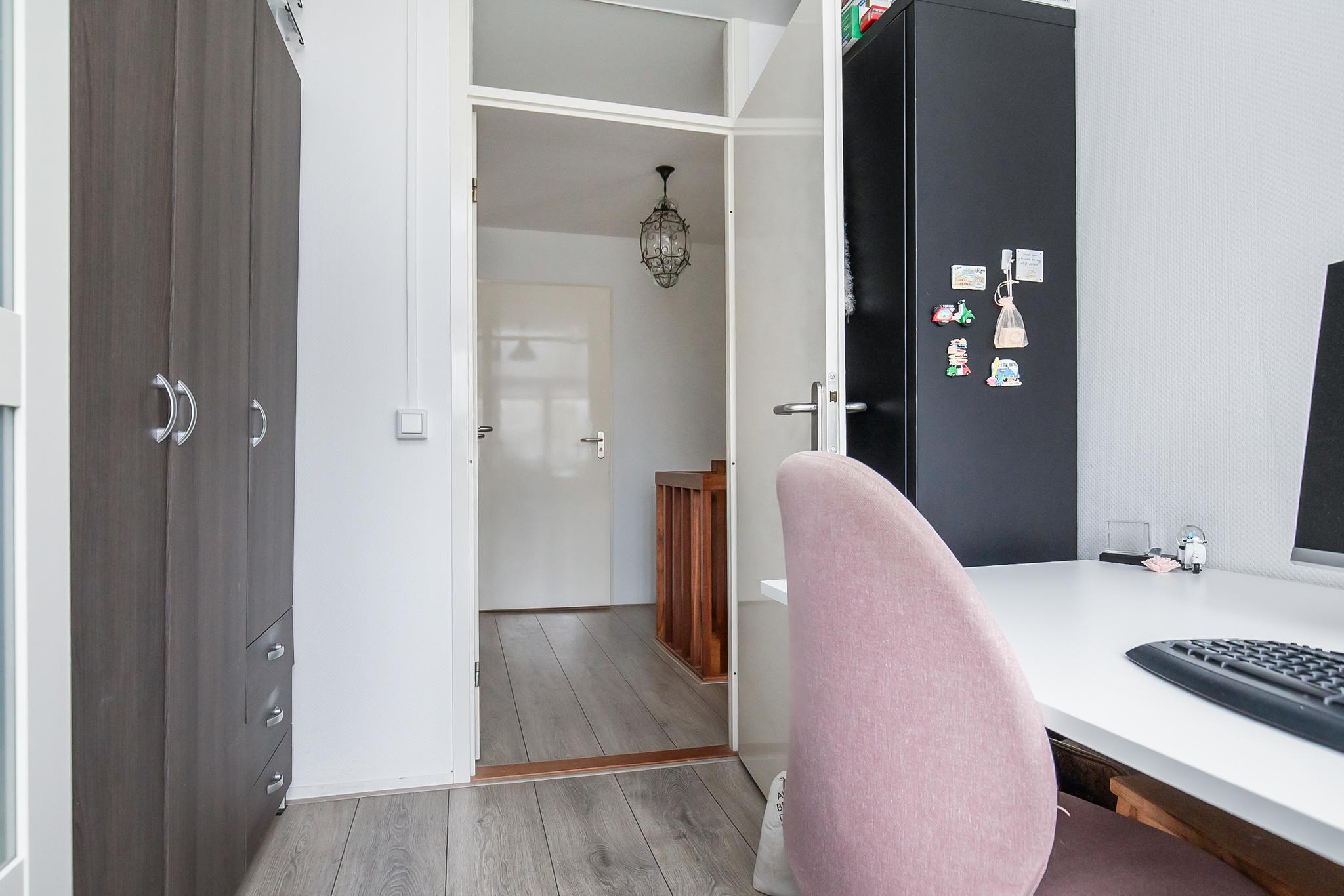 Leden 8 , 2151 SB Nieuw-vennep 22