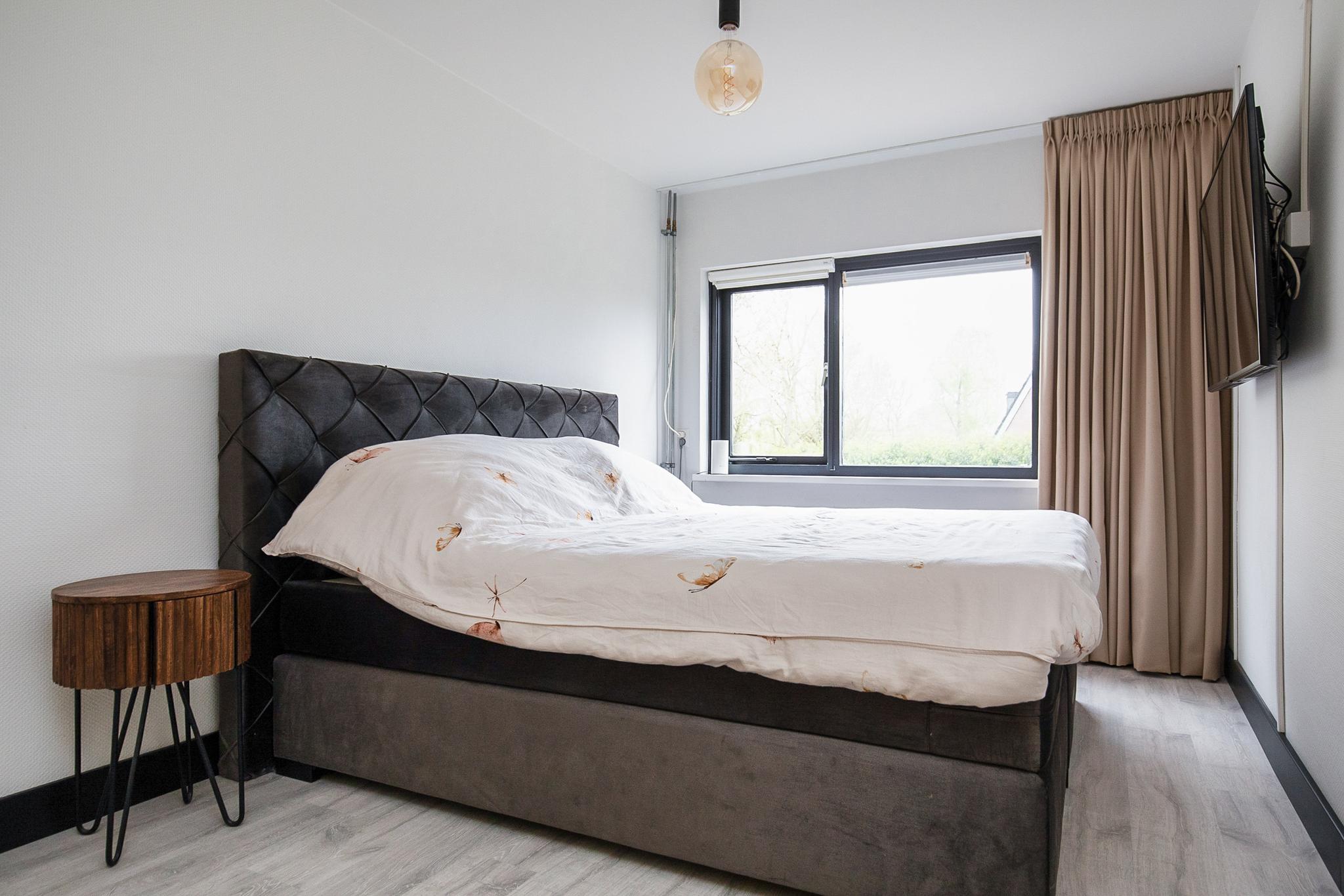 Leden 8 , 2151 SB Nieuw-vennep 32